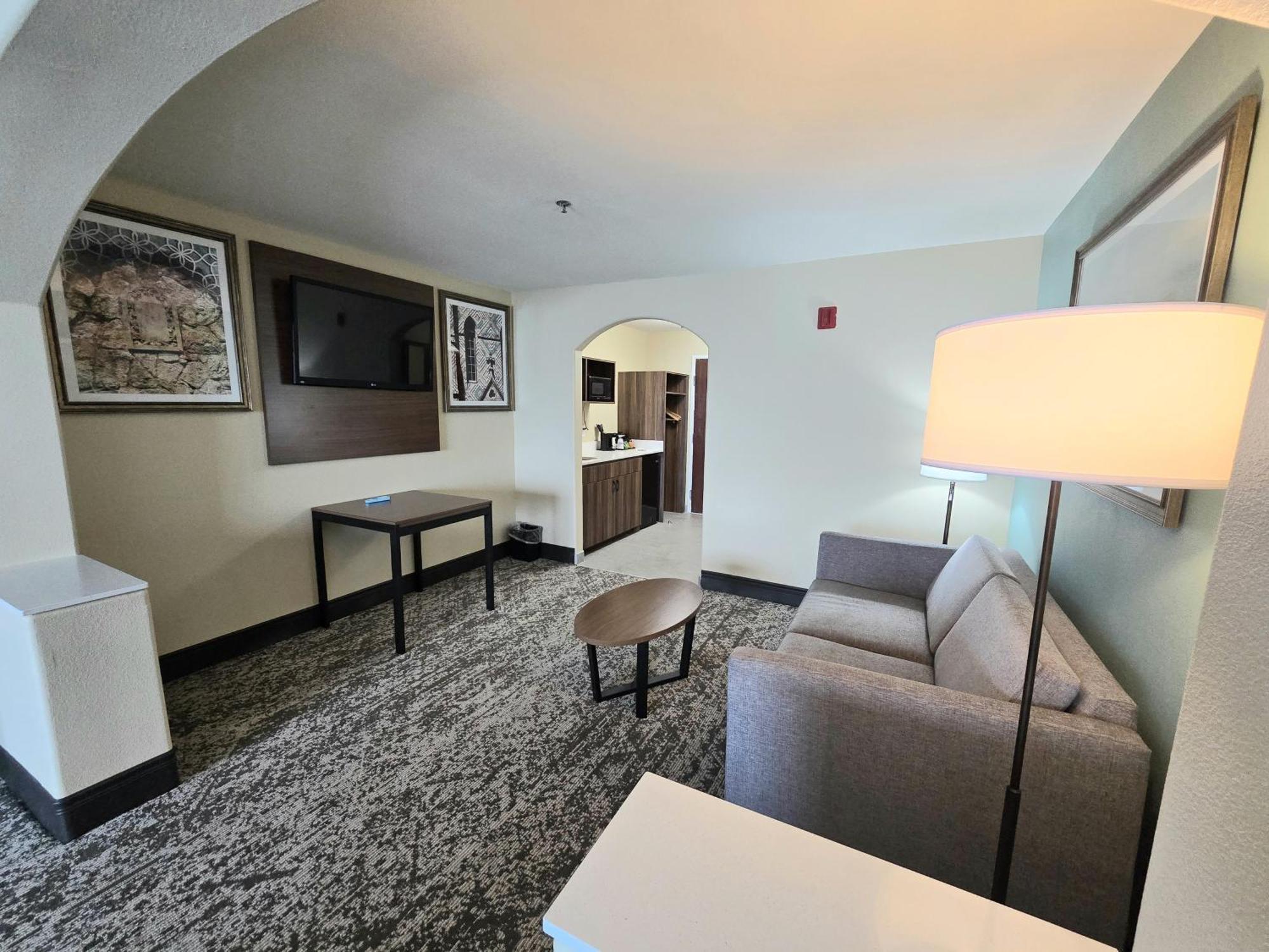 Best Western Casa Villa Suites Harlingen Exterior photo